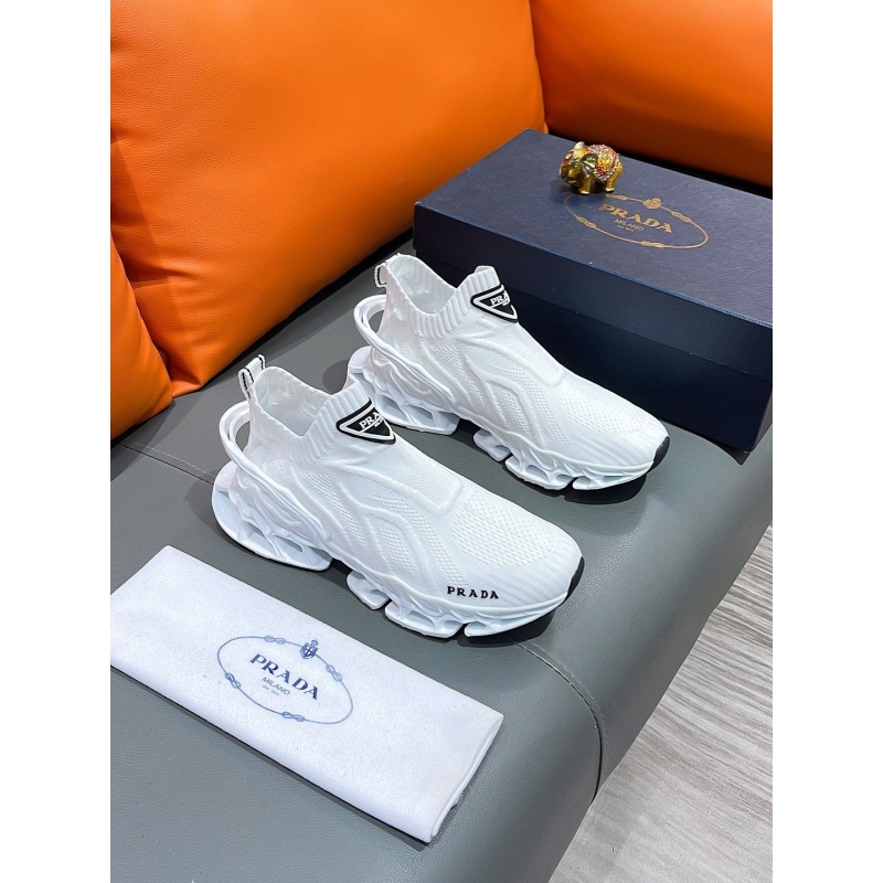 Pra*a casual shoes